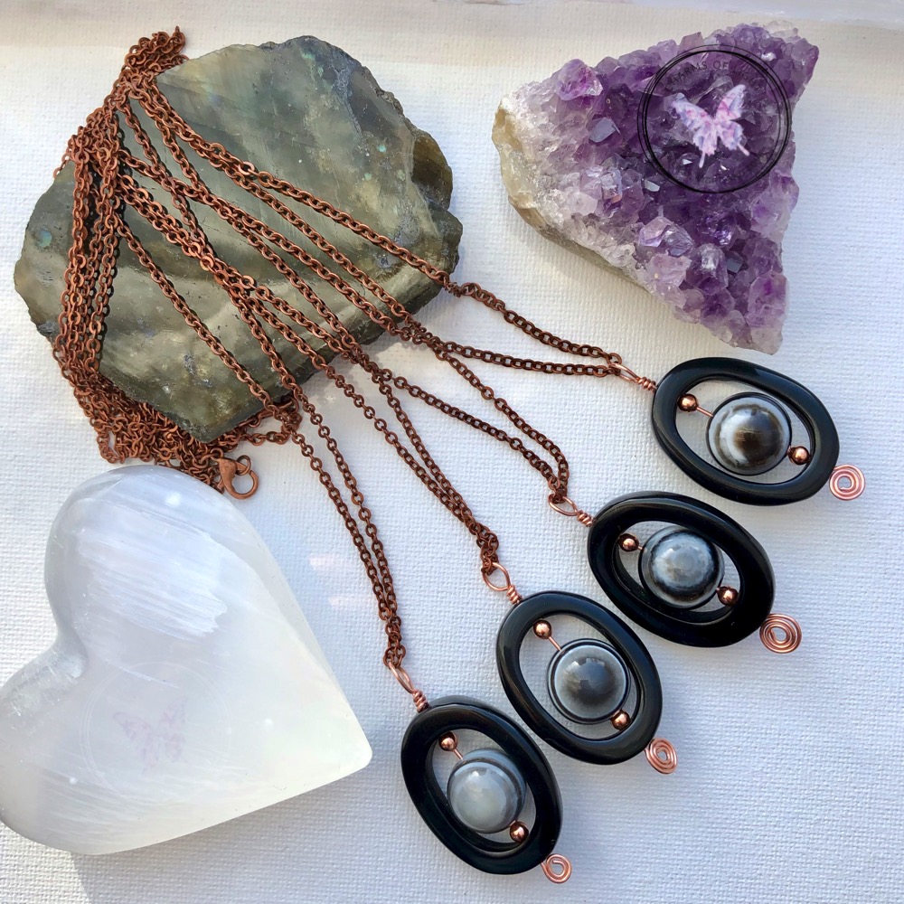Bulls Eye Agate Protection Necklace